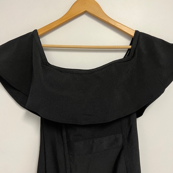 Fashion Nova dress - Picture 2 of 8